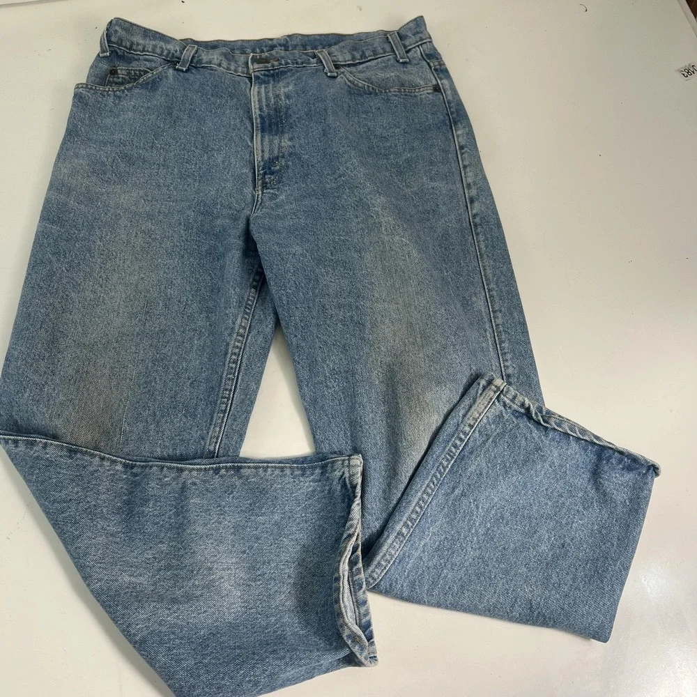 Vintage Levis Jeans Mens 38x29 Light Blue Wash Relaxed Straight Denim USA